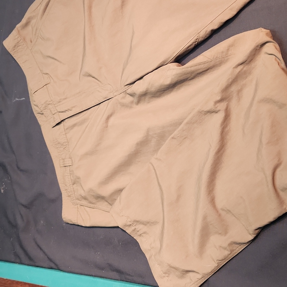 Eddie Bauer Olive Green Nylon Hiking pants